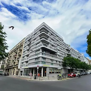  Hotel Grimm's Mitte Germania